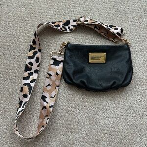 Marc Jacob’s Black Leather Crossbody Bag with Leopard Strap